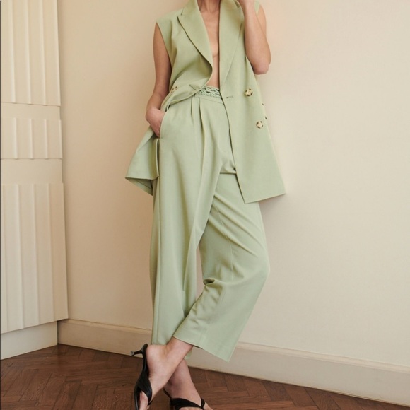 ZARA BNWT High Waisted Belted Pants